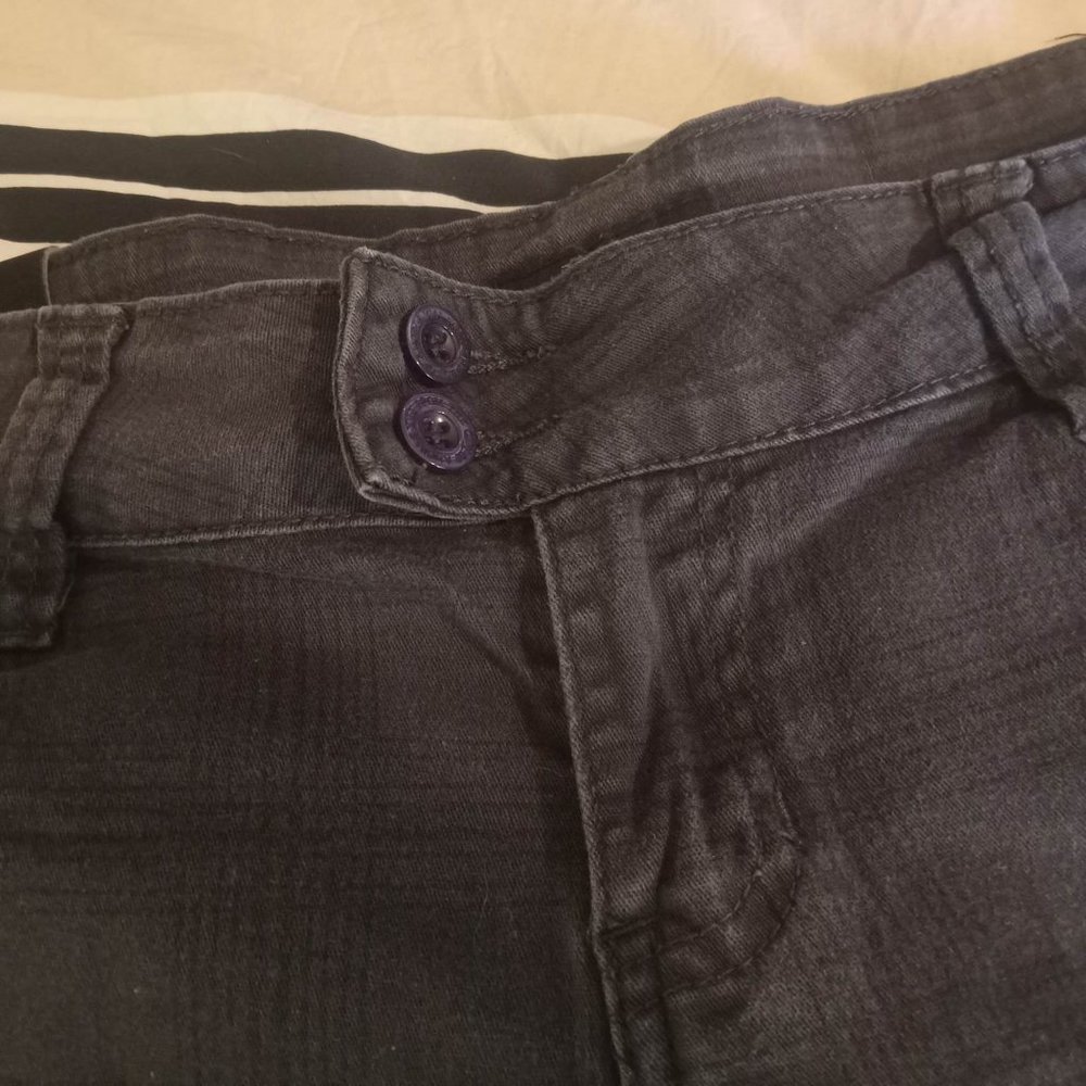 Gray & Black YMI Shorts - Picture 3 of 6
